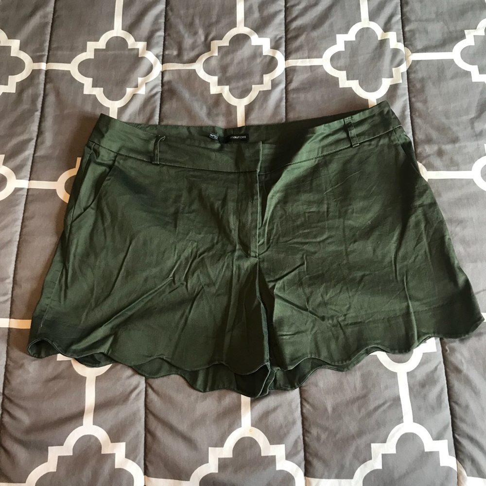 ☀️3 for $15 Dressy shorts